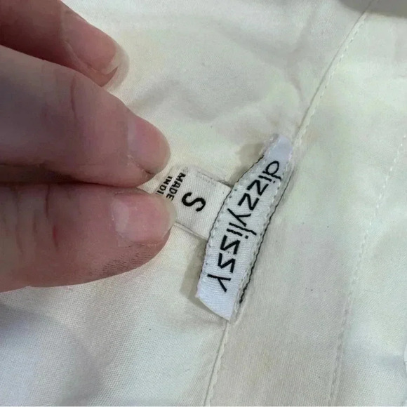 Dizzy Lizzy Women’s White Button Down Shirt Corset Style Waist Sz Small - Picture 3 of 10